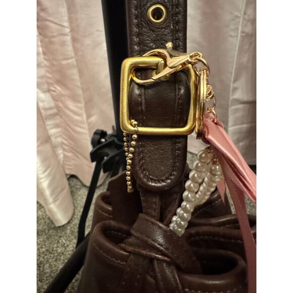 Vintage Coach Drawstring Bucket Bag 80165 – Chocolate Brown 1990s Shoulder Tote - Picture 3 of 11